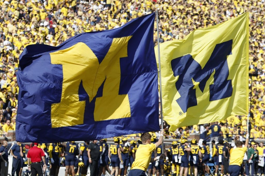michigan football flag cheerleaders