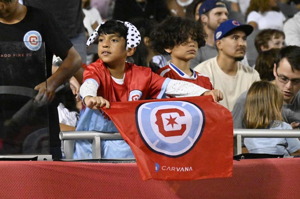 chicago fire fans soldier field