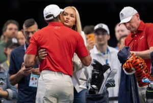 tiger woods vanessa trump