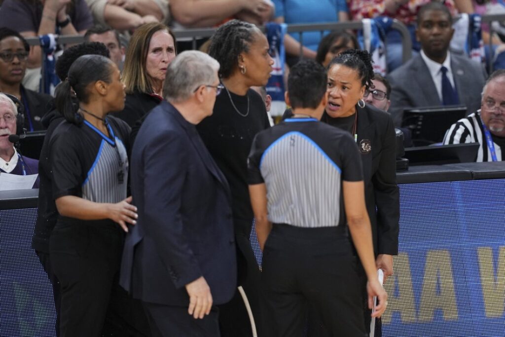 Geno Auriemma