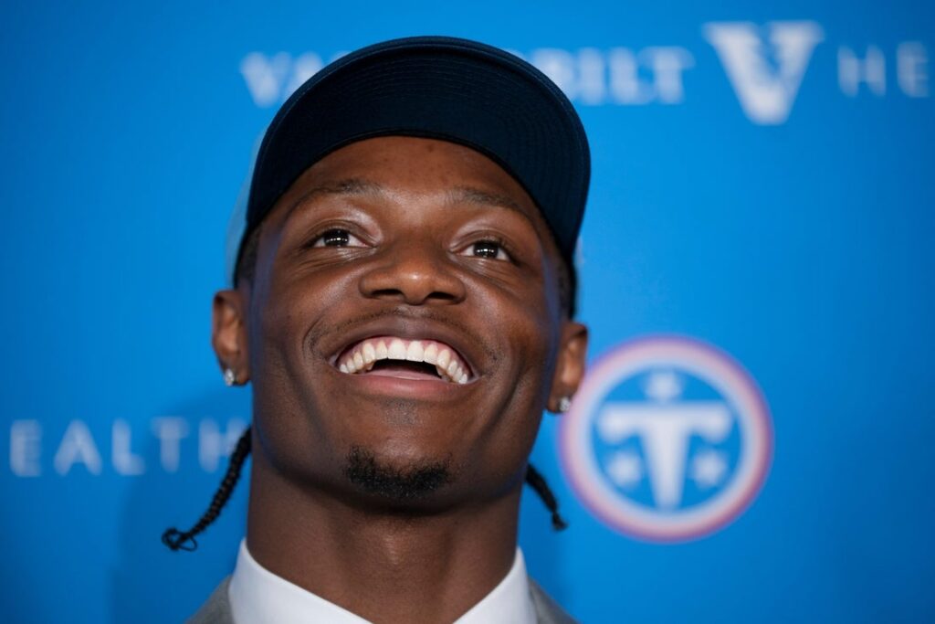 Carnell Tate