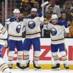 Sabres, Bruins