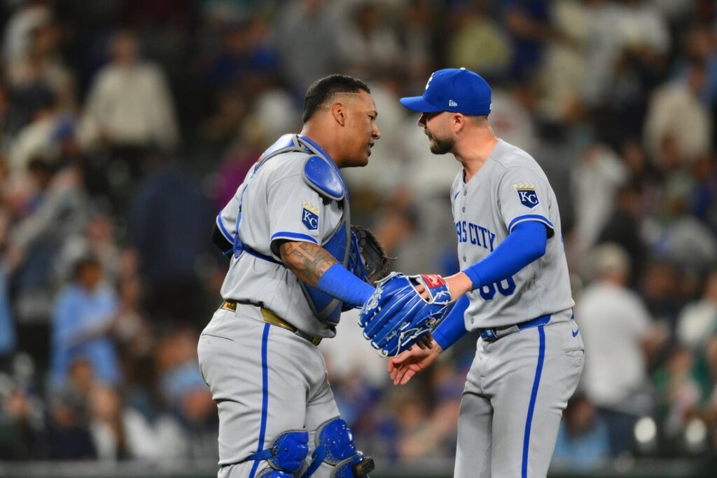 royals, mariners