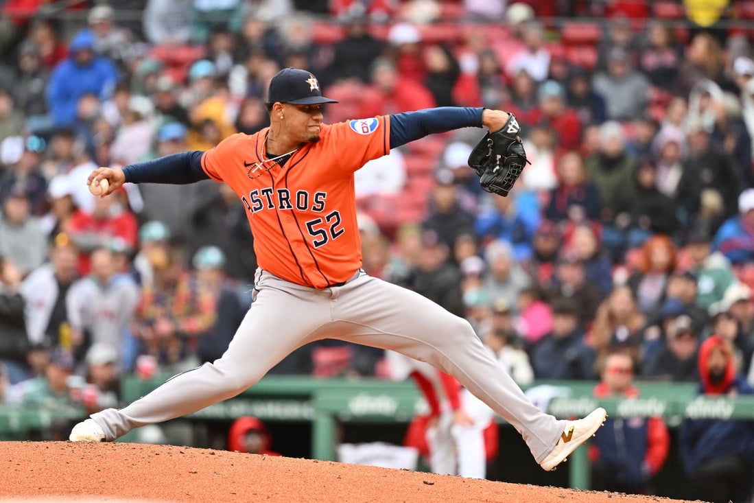 Astros find momentum going into series against reigning champion