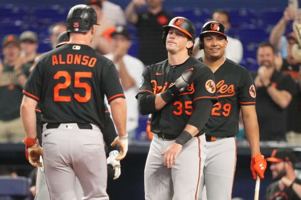 Marlins, Orioles