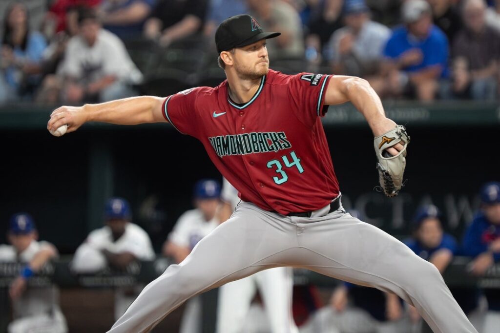 Diamondbacks, Rangers