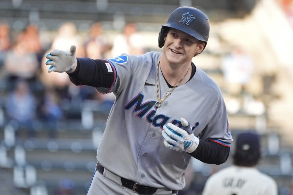 Twins, Marlins