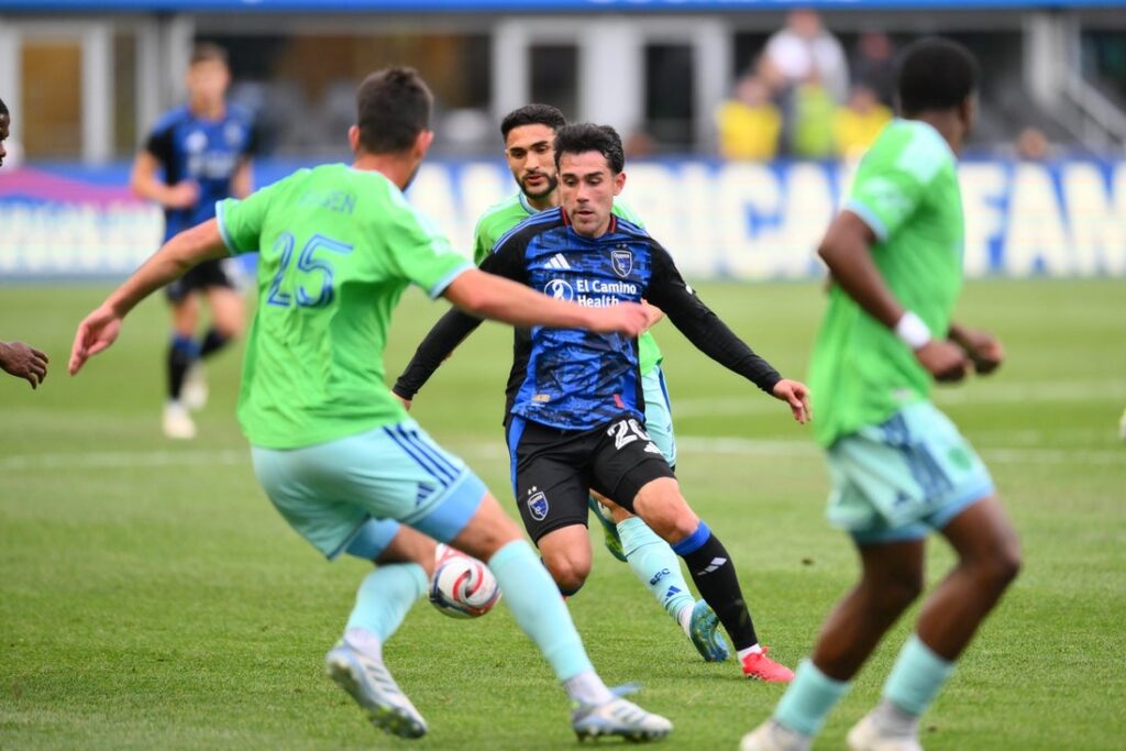 Earthquakes, Sounders