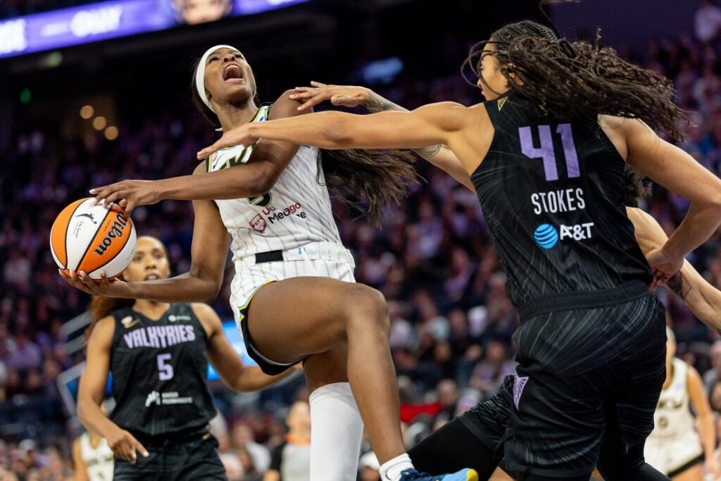 chicago sky, valkyries