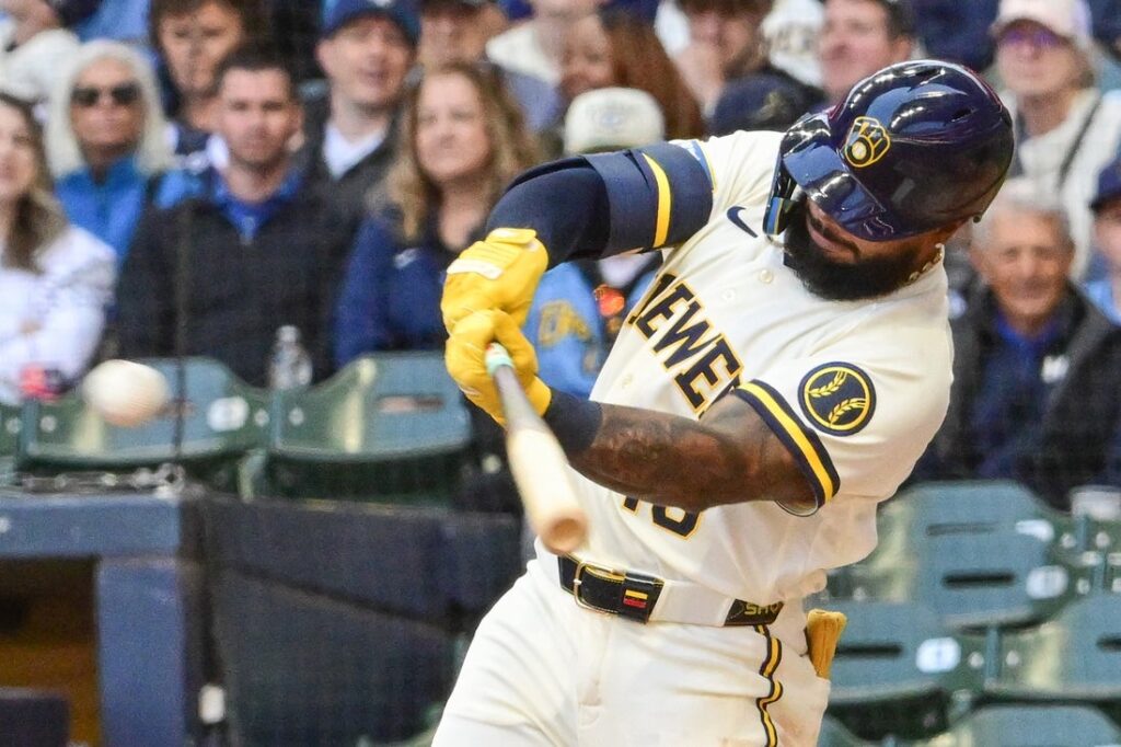 Milwaukee Brewers