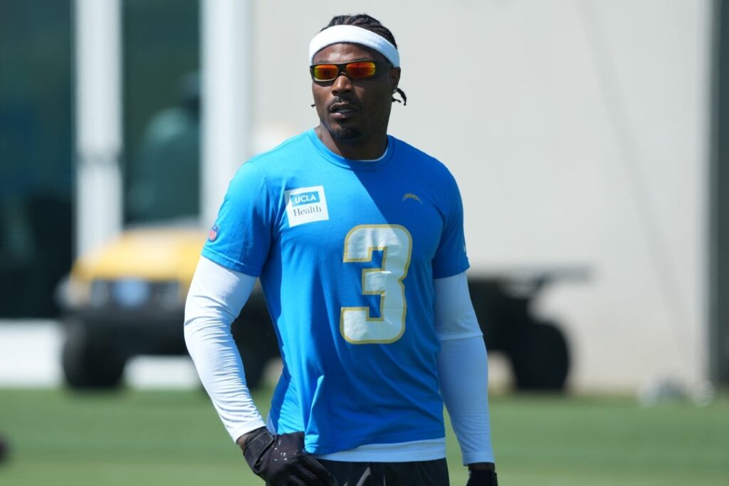 Derwin James Jr.