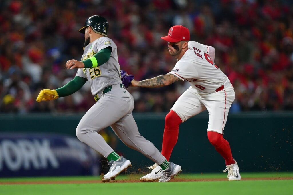 Angels, Athletics