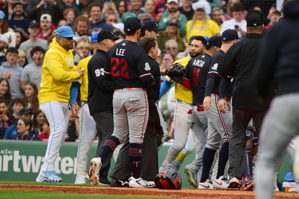 Red Sox, Twins