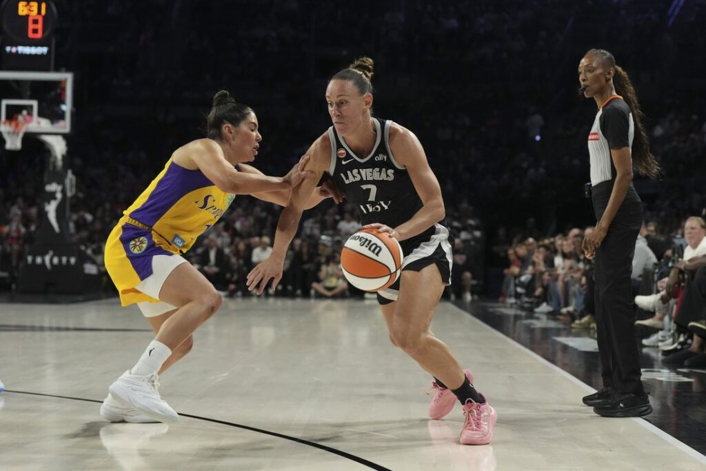 kelsey plum