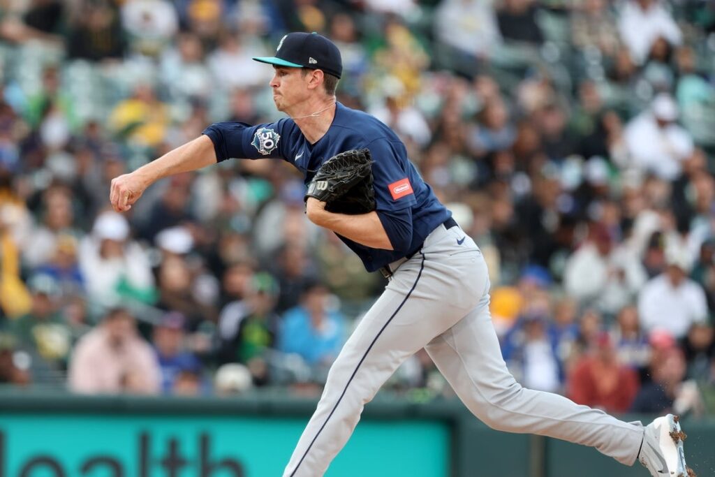 Mariners, Athletics