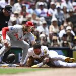 Phillies, Padres