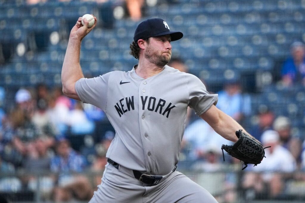 Yankees, Royals