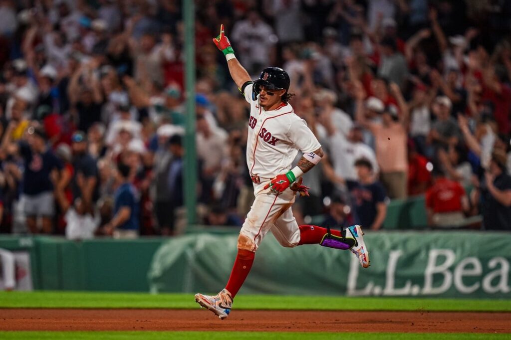 Red Sox, Braves