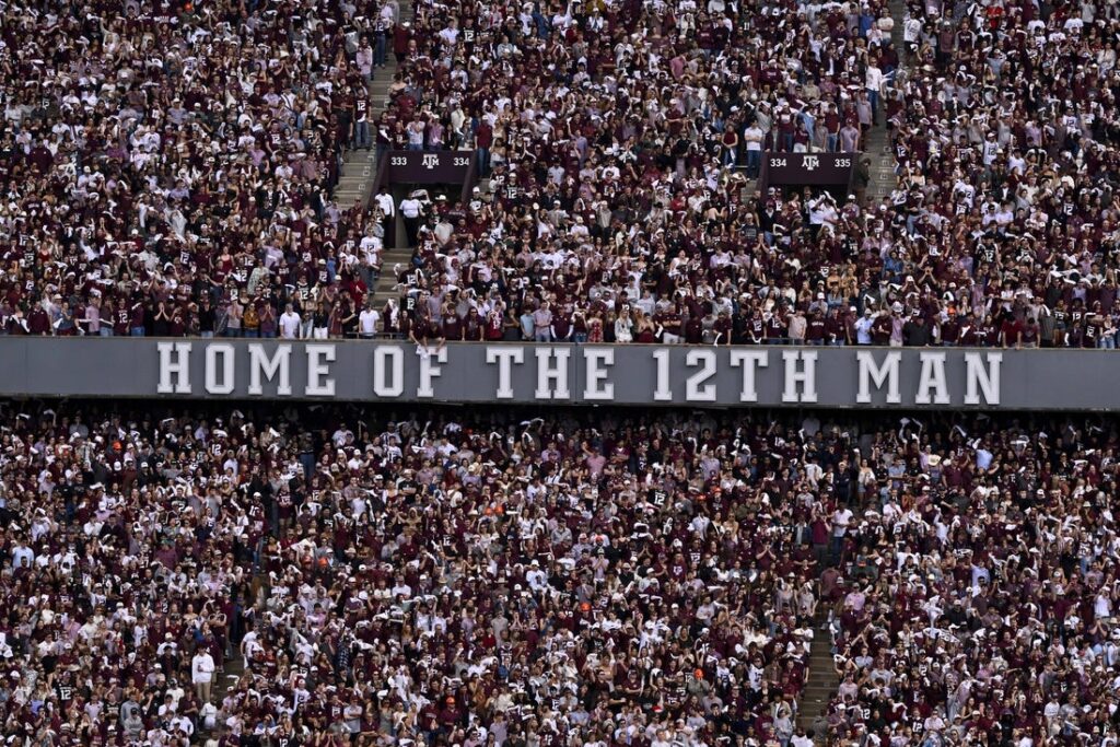 texas a&m football fans