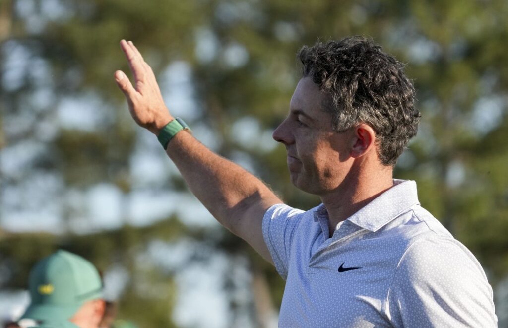 rory mcilroy wave