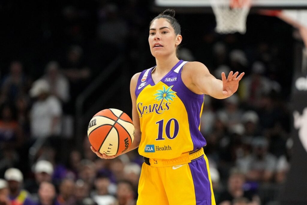 kelsey plum