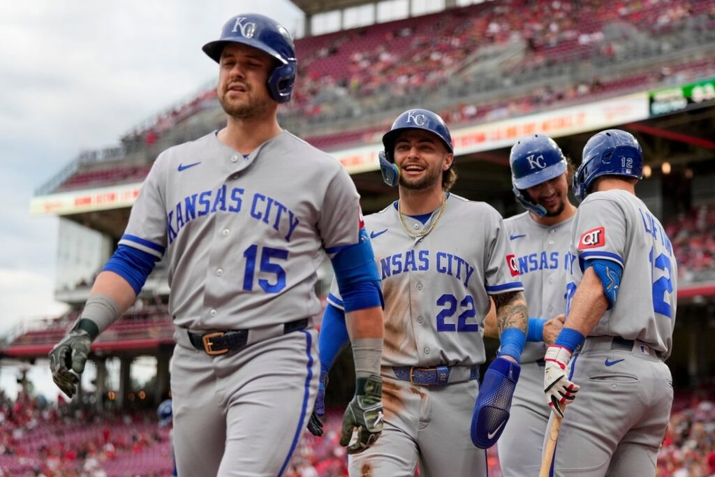 Royals, Reds