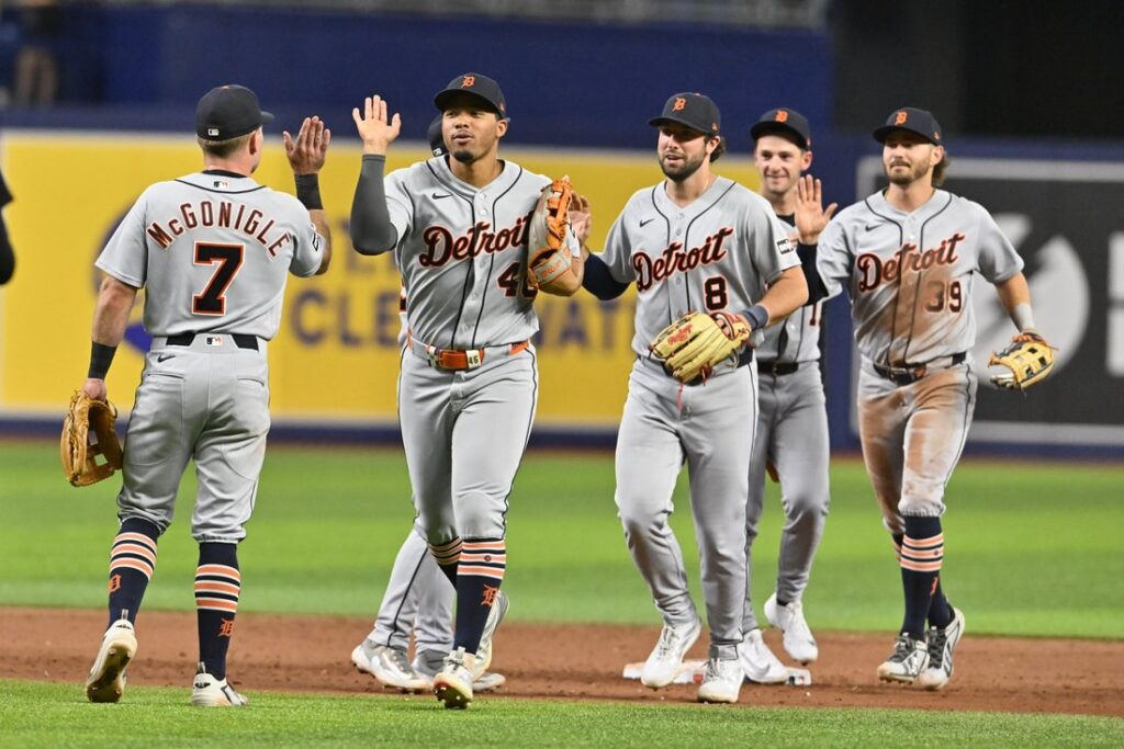 Tigers, Rays