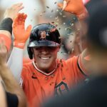 Tigers, Mariners
