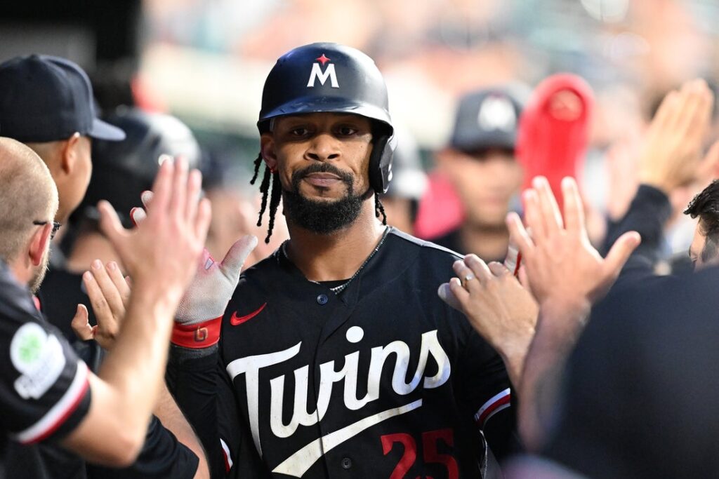 Tigers, Twins