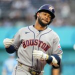 Royals, Astros