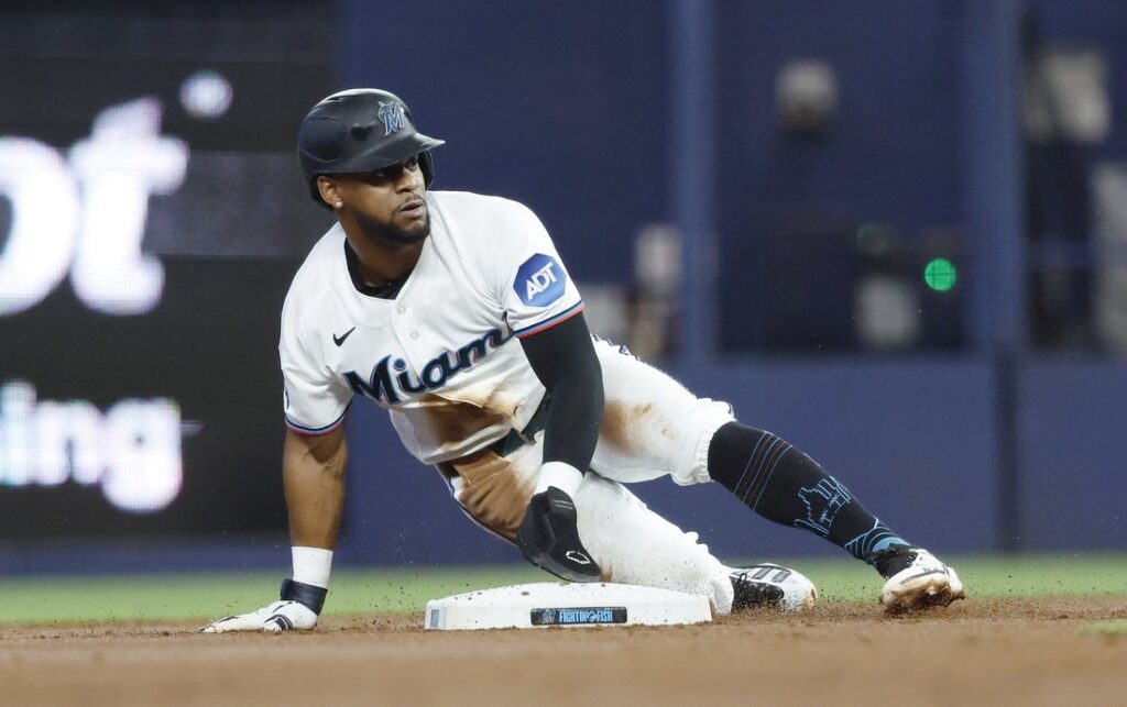 Marlins, Giants