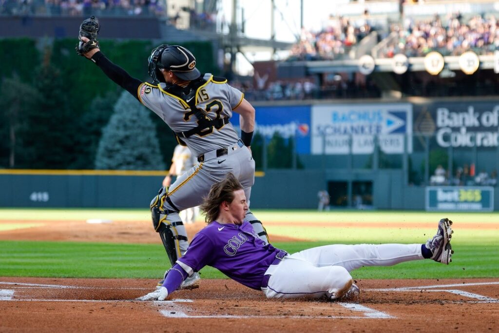 Pirates, Rockies