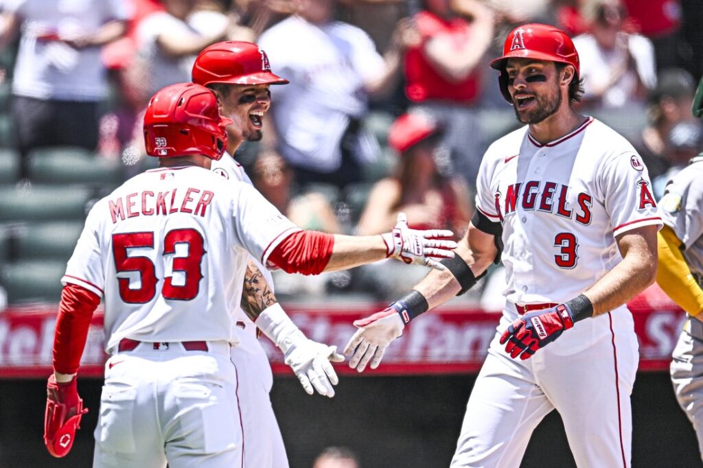 Athletics, Angels