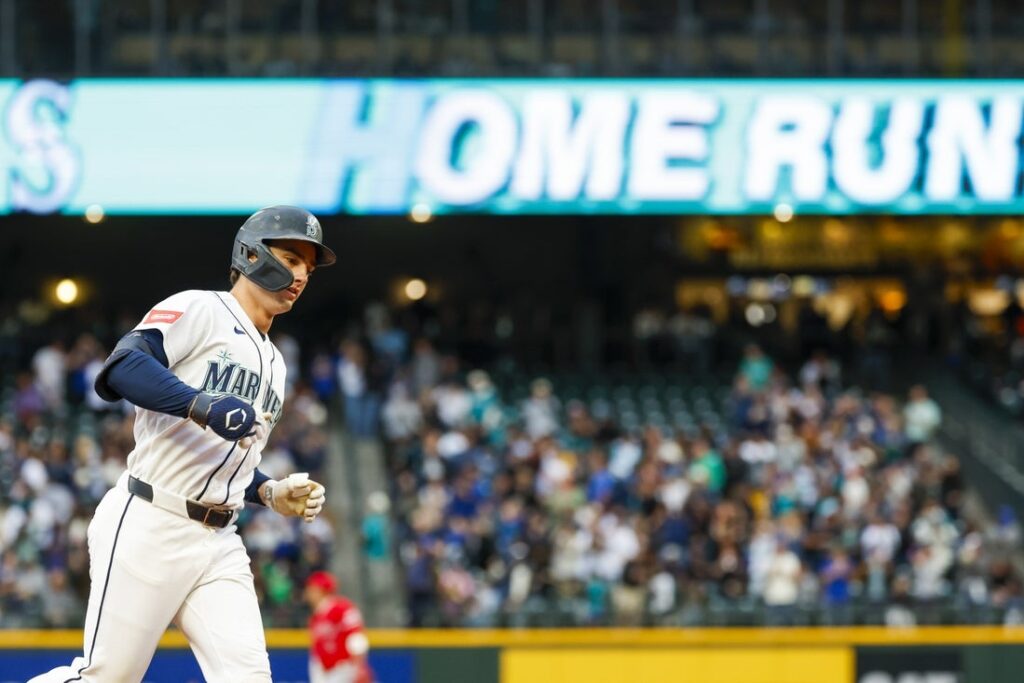 Cole Young, mariners