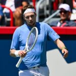 alexander bublik reacts