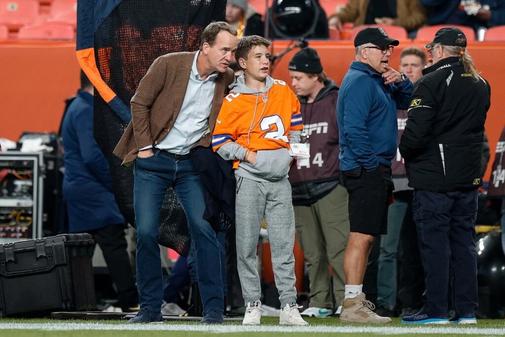 marshall manning peyton