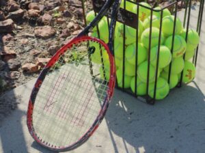 tennis court, racket