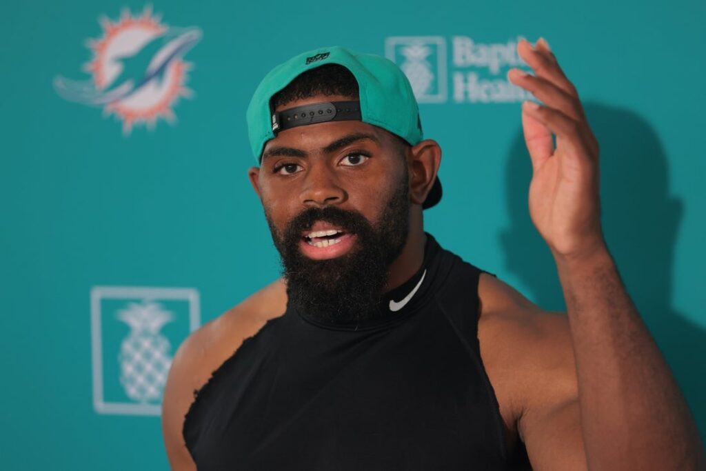 jordyn brooks dolphins gardens