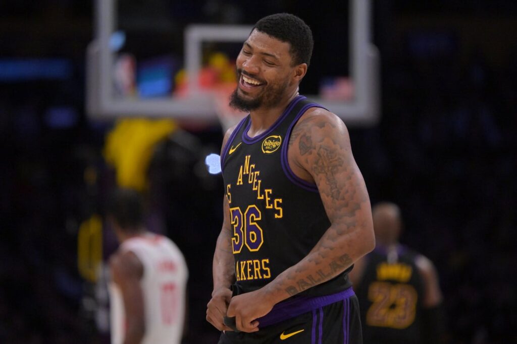 marcus smart lakers april