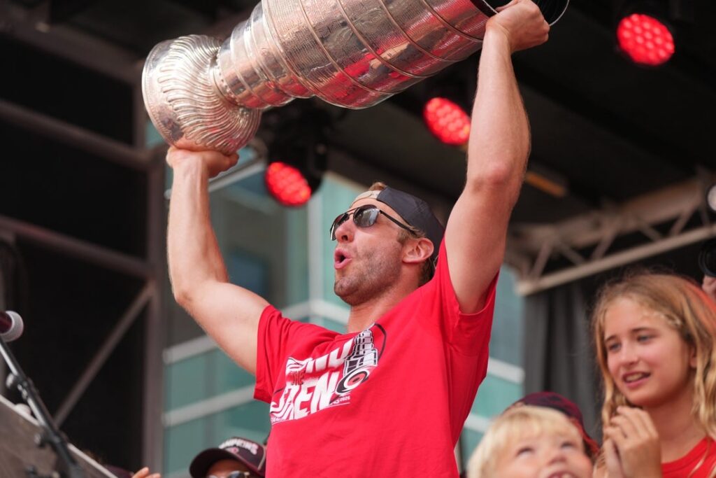 hurricanes stanley cup