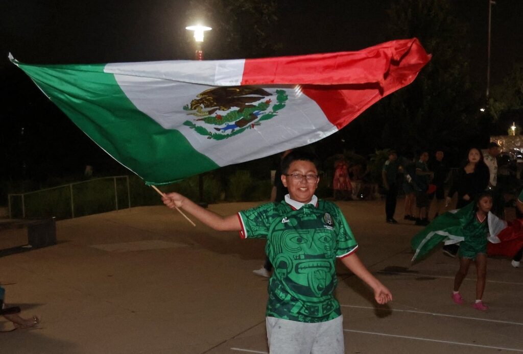 Mexico fans Ecuador