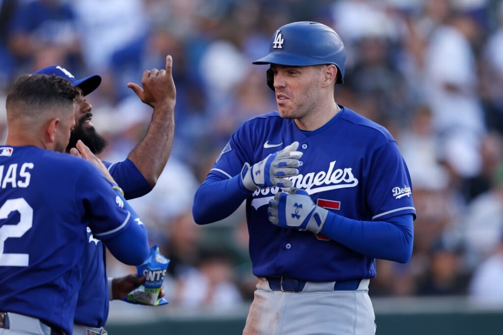Dodgers, Athletics