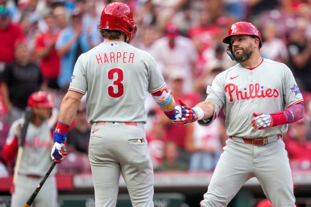 Kyle Schwarber home run