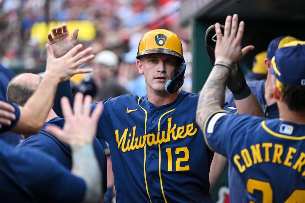 Cardinals, Brewers