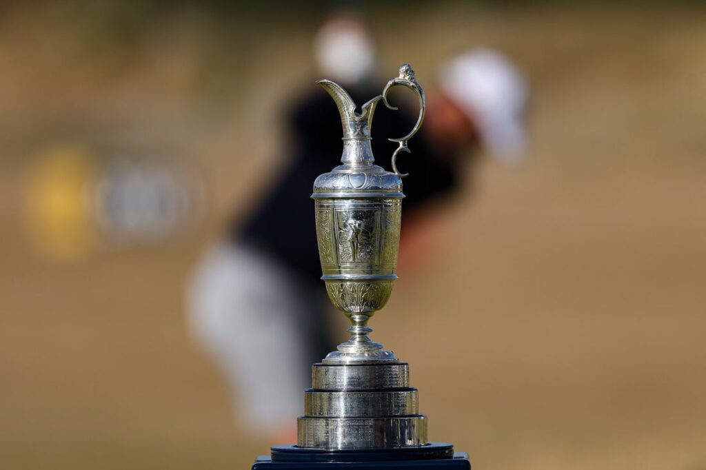 Claret jug