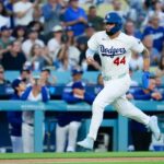 Dodgers, Mariners