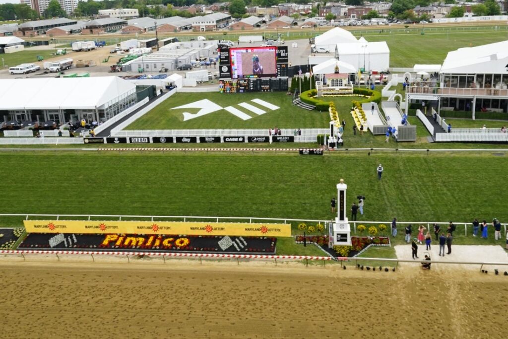 Preakness, pimlico, view