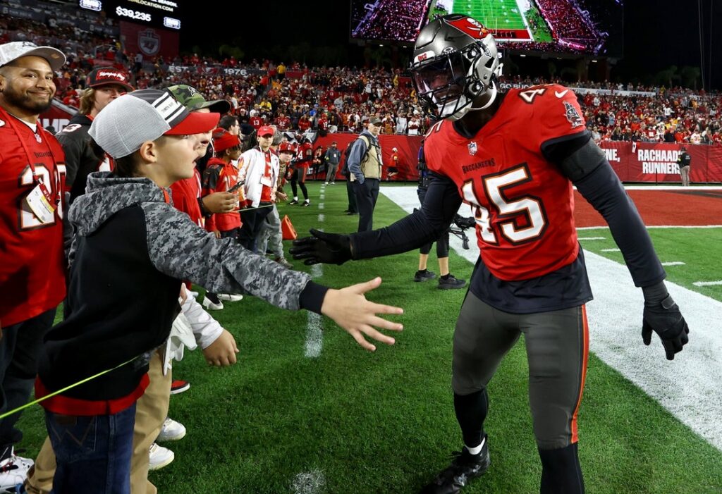 Deion Jones