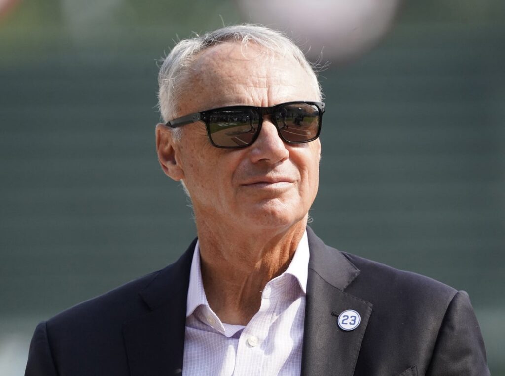 commissioner manfred 2025