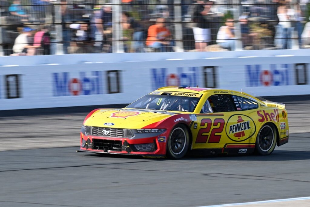 JOey Logano